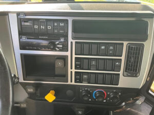 2020 Mack Granite 64FT - photo 1