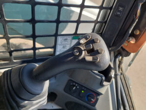 2017 Bobcat T770 - photo 1
