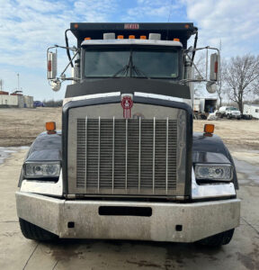 2007 Kenworth T800 - photo 1