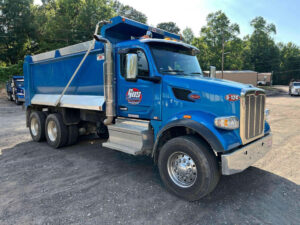 2025 Peterbilt 567 - photo 1