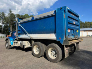 2025 Peterbilt 567 - photo 1
