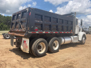 2014 Freightliner Coronado 122 - photo 1