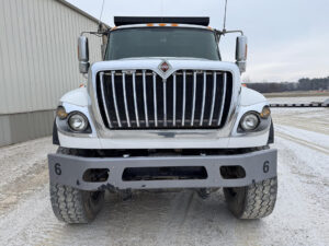 2012 International WorkStar 7600 - photo 1